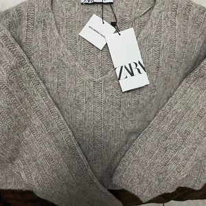 Zara knit sweater